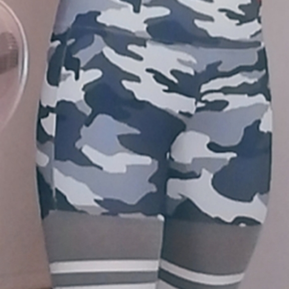 Legging sport gear 3 for 20$ - Picture 5 of 6